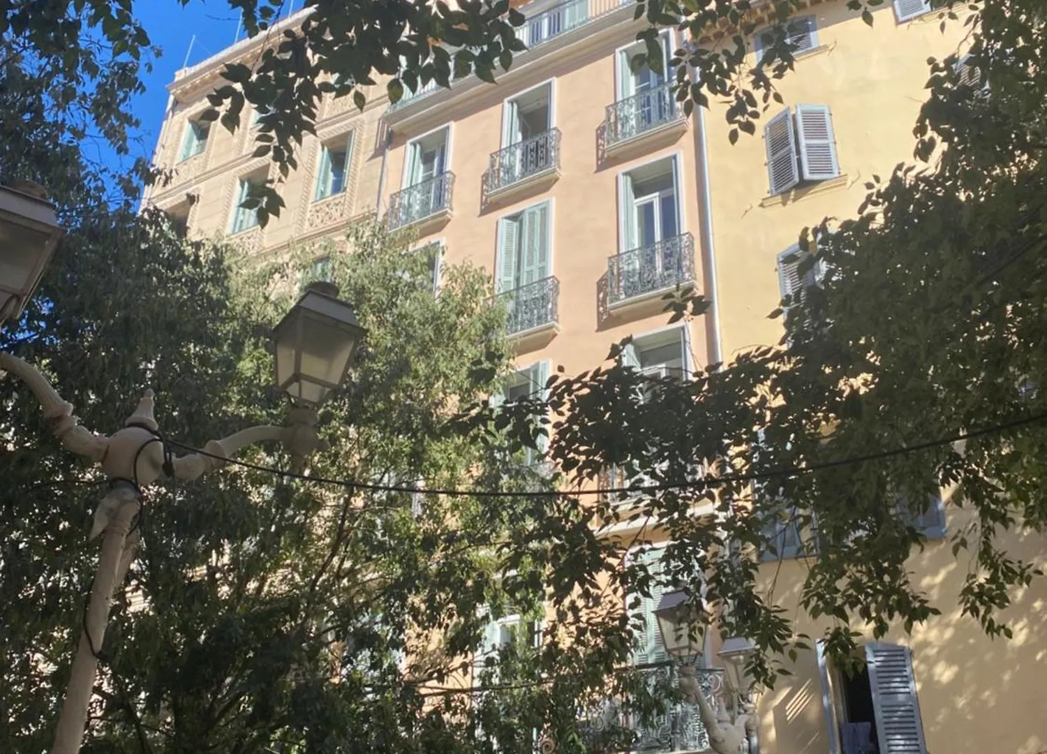 T3 Chaleureux - Vieux Toulon - Proche Port Lejlighed
