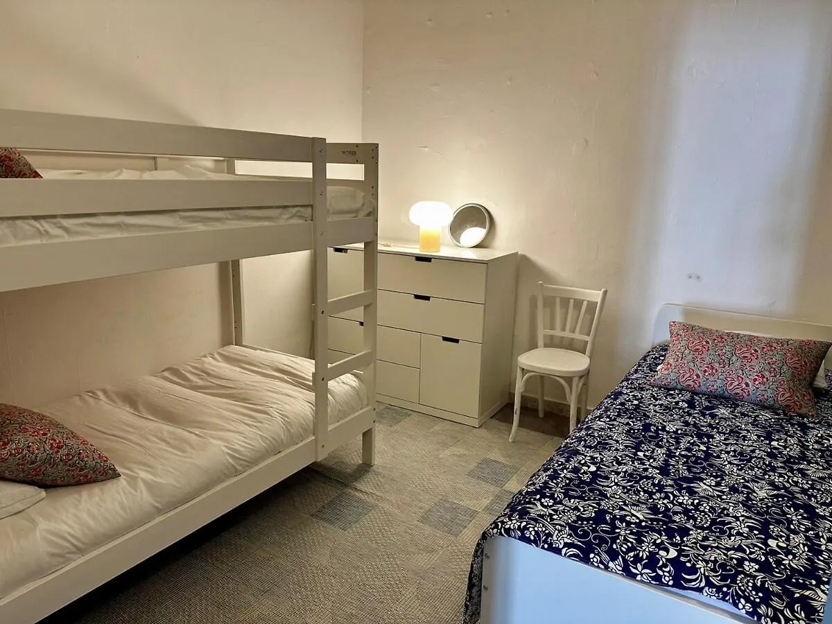 T3 Chaleureux - Vieux Toulon - Proche Port Apartment France
